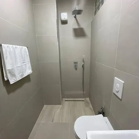 Apartment Finesse Komuna E Parisit Tirana