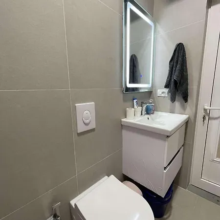 Appartement Finesse Komuna E Parisit *