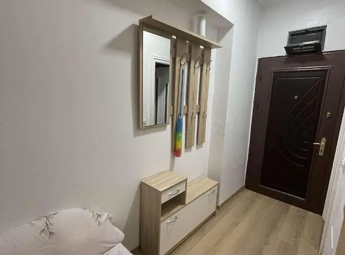 Finesse Komuna E Parisit Tirana